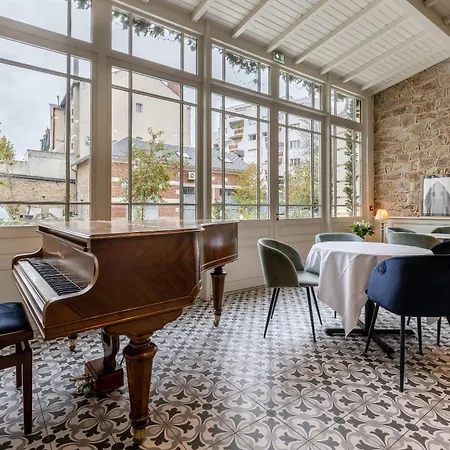 La Maison Blanche - De Charme Chic & Cosy A 350m Du Coeur De De - Acces Autonome アパート 2*